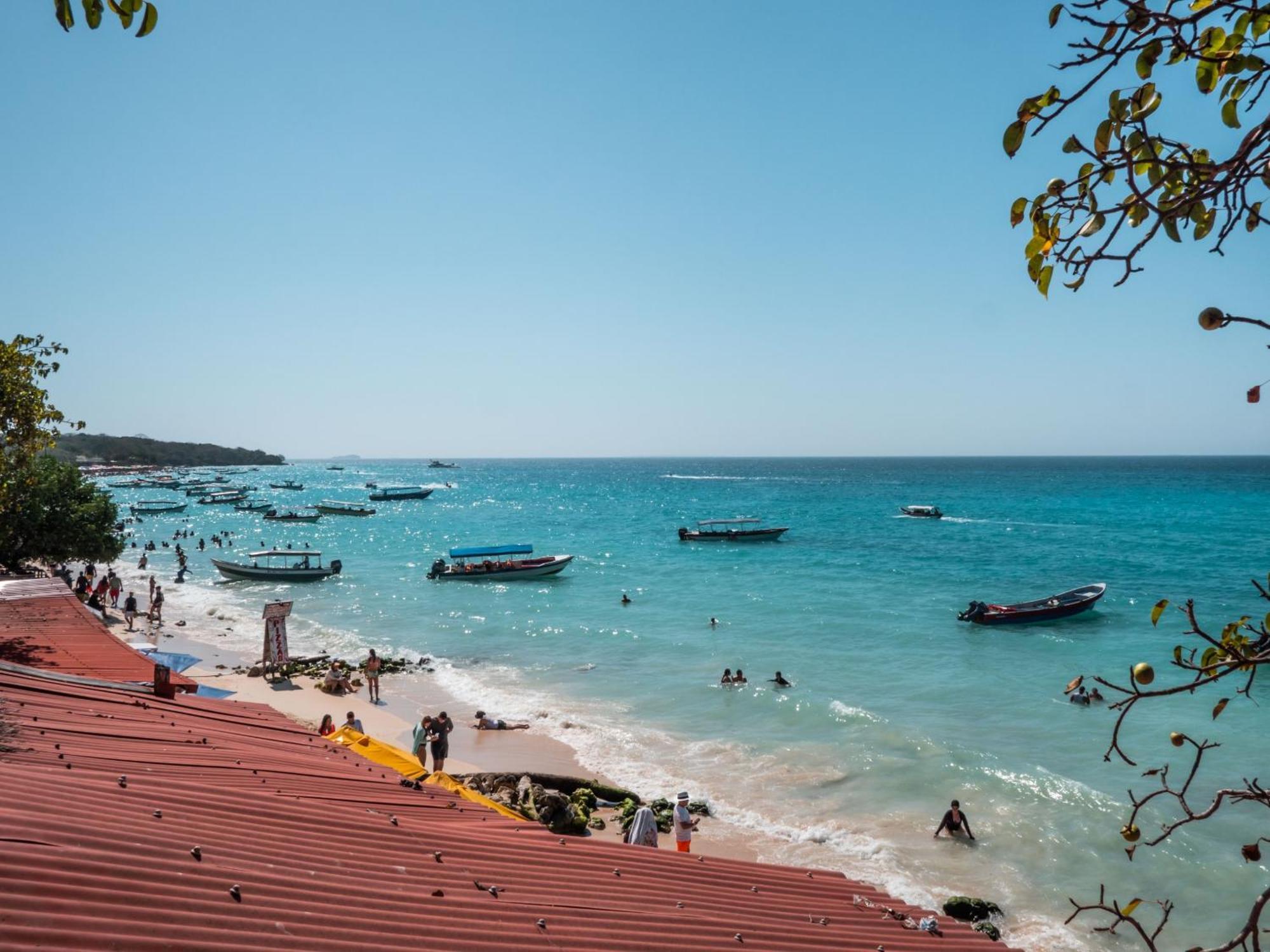 Хостел A Orilla Del Mar En Baru Картахена Экстерьер фото